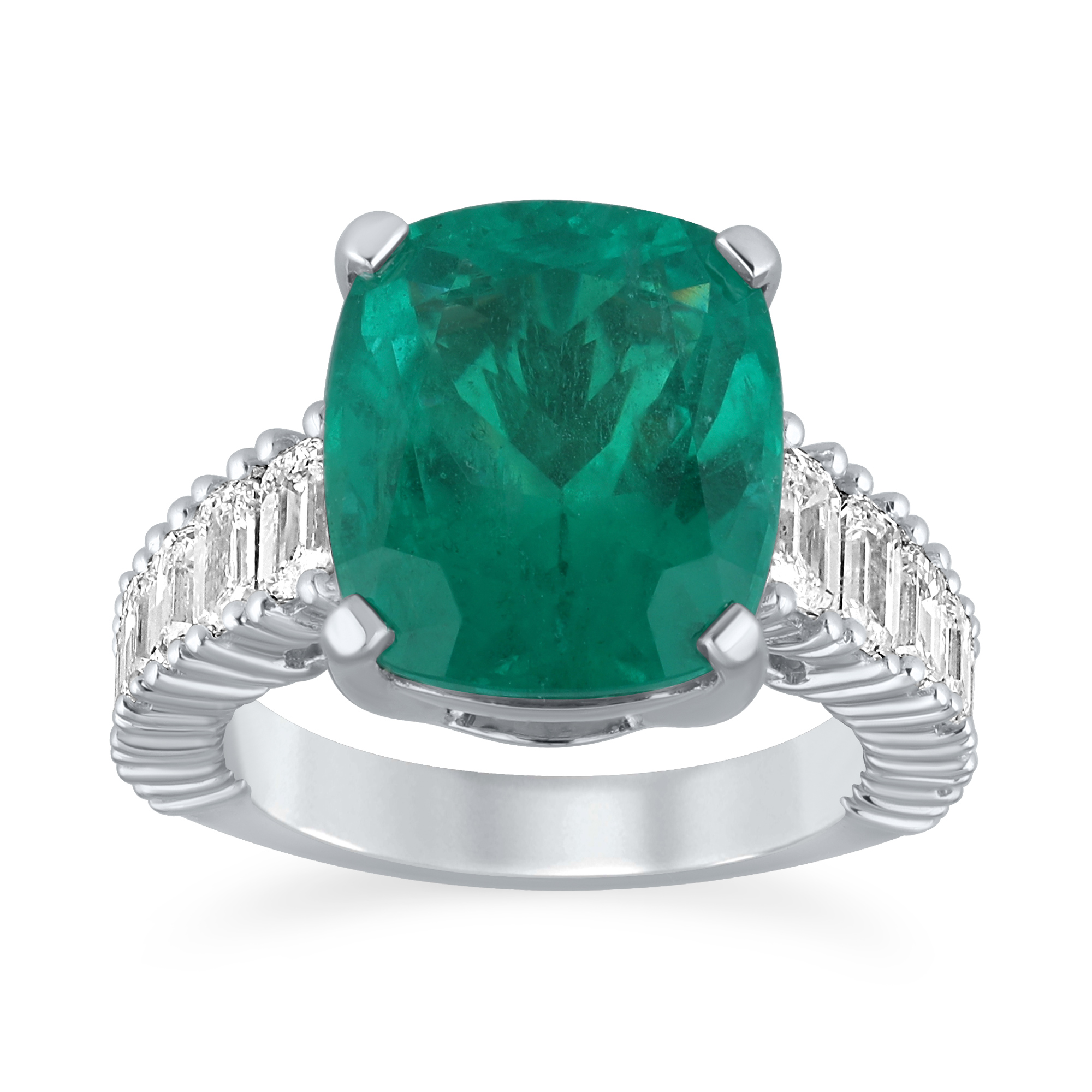 Birks Pure Desire Emerald Cushion-Cut Ring with Diamonds in Birks Pure Desire Emerald Cushion-Cut Ring with Diamonds in